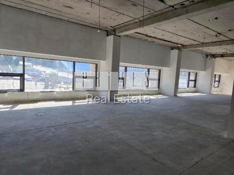 коммерческая по адресу Крещатик ул., 18/2