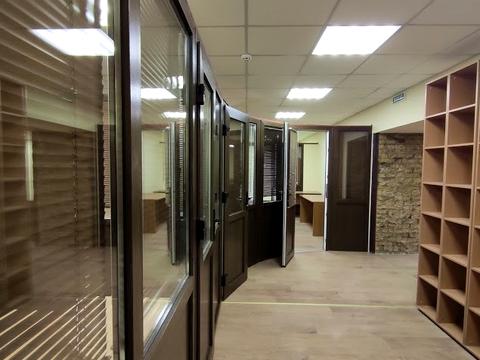 комерційна за адресою Академіка Богомольця вул., 5