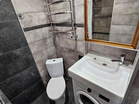 квартира за адресою Угорська вул., 2