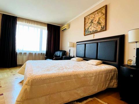 квартира по адресу Леси Украинки бульв., 21-А
