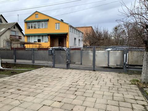 будинок за адресою Провулок Чорновола