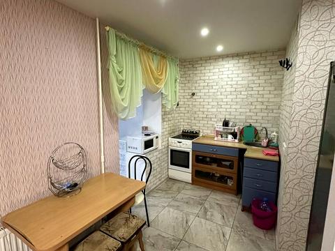 квартира за адресою Воскресенська вул., 11