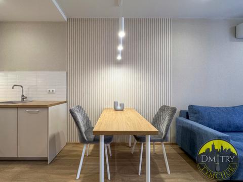 квартира по адресу Олександра Олеся ул., 8/17