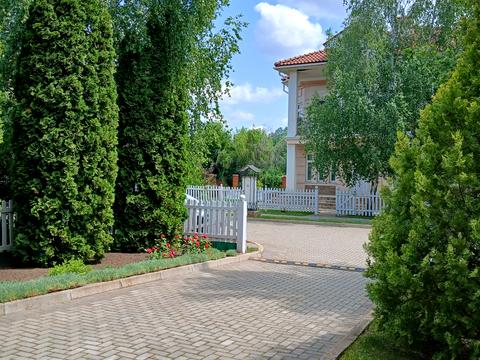 будинок за адресою Уютная