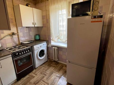 квартира за адресою Тролейбусна вул., 21