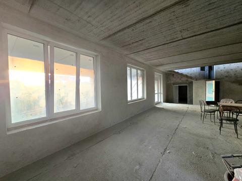 комерційна за адресою Паркова, 3