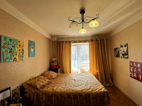 квартира за адресою Євгена Коновальця вул. (Щорса), 37