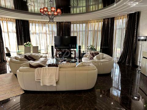 будинок за адресою Київ, Центральна