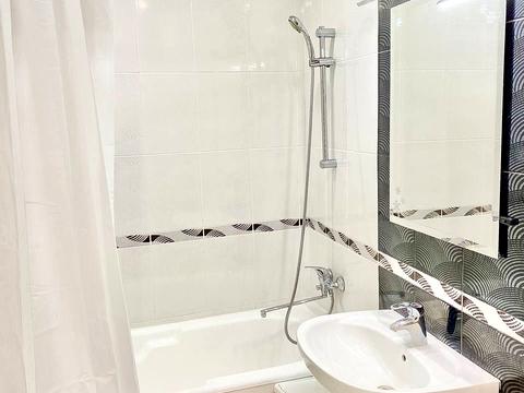 квартира по адресу Осенняя ул., 33