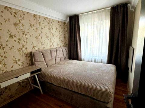 квартира за адресою Польова вул., 73