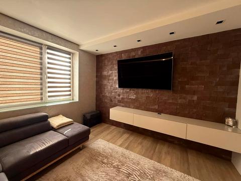 квартира за адресою Олександра Хіри вул., 5