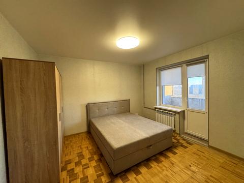 квартира за адресою Калинова вул., 8