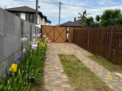 будинок за адресою Басейна