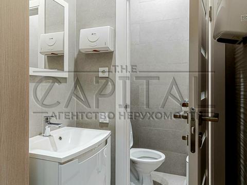 комерційна за адресою Саксаганського вул., 67