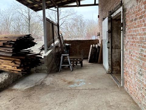 комерційна за адресою с. Копистин, Вантажний двір, 3