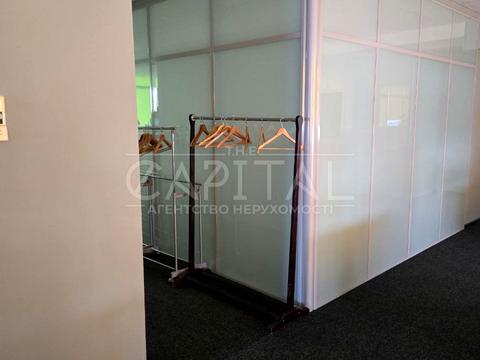 коммерческая по адресу Леси Украинки бульв., 34