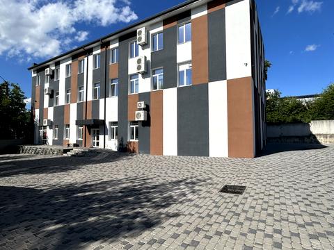 комерційна за адресою Івана Сірка вул., 11в