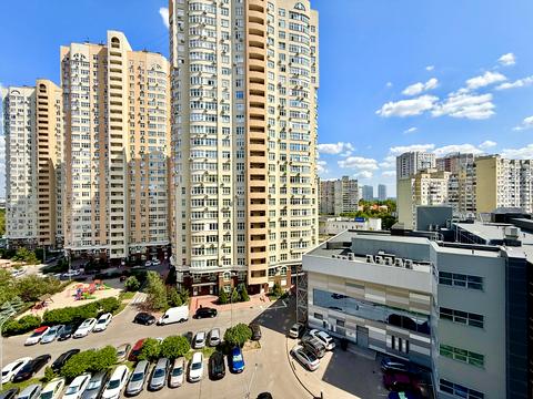 квартира по адресу Драгоманова ул., 40-Б