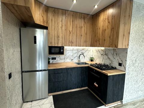 квартира за адресою Степана Бандери вул., 77
