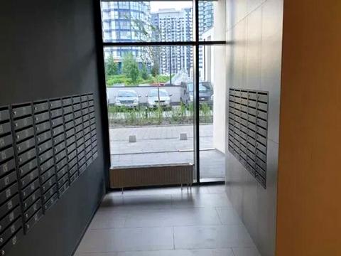 квартира за адресою Зарічна вул., 2к1