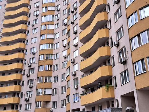 квартира за адресою Дніпровська набережна вул., 19-А