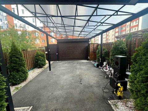 будинок за адресою Соборна вул. ()