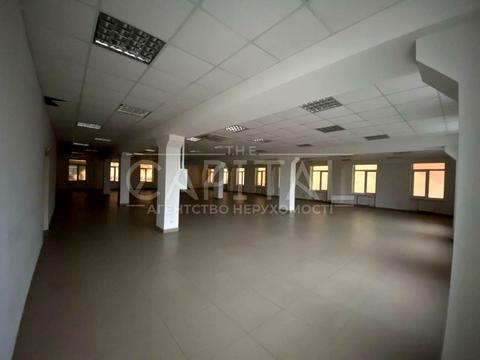 комерційна за адресою Степана Бандери просп. (Московський), 8