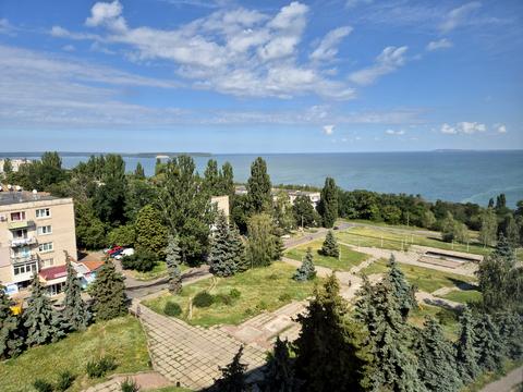 квартира за адресою Героїв України, 61
