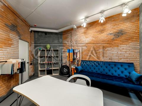 комерційна за адресою Київ, Старонаводницька вул., 4-В