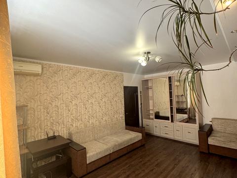 квартира за адресою Академіка Амосова вул., 22
