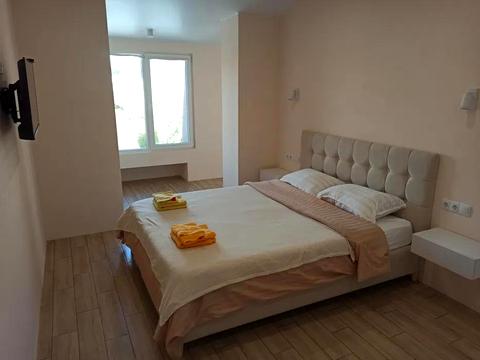 квартира за адресою Космічна вул., 6