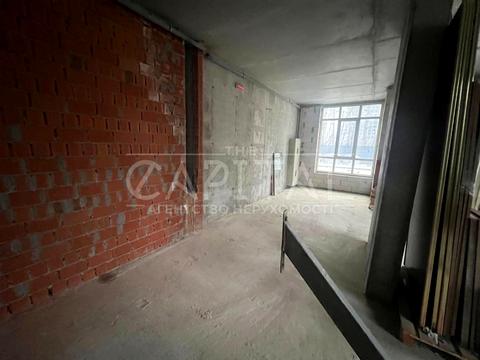 коммерческая по адресу Академика Глушкова просп., 42