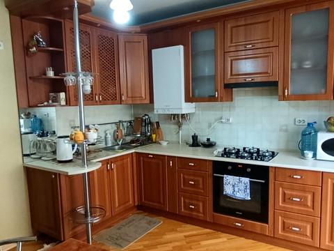 квартира за адресою Академіка Ющенка вул., 8