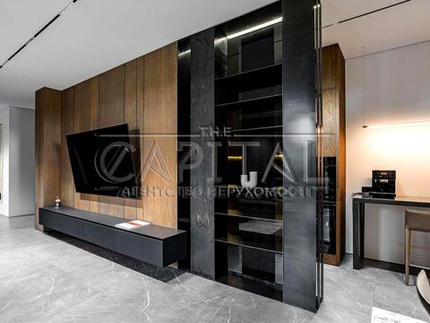 будинок за адресою Лютнева вул.