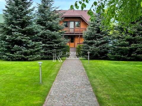 дом по адресу Центральна