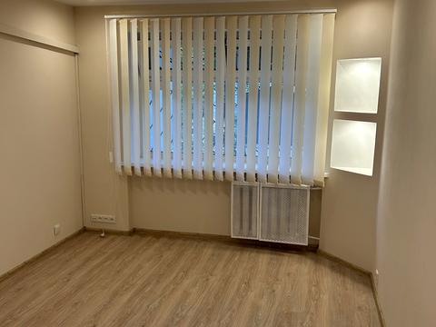 комерційна за адресою Академіка Філатова вул., 26