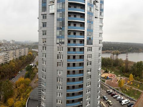 квартира по адресу Николая Ушакова ул., 1-Д