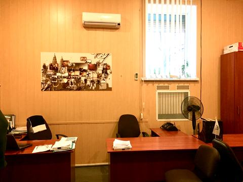 комерційна за адресою Степана Тельги, 65