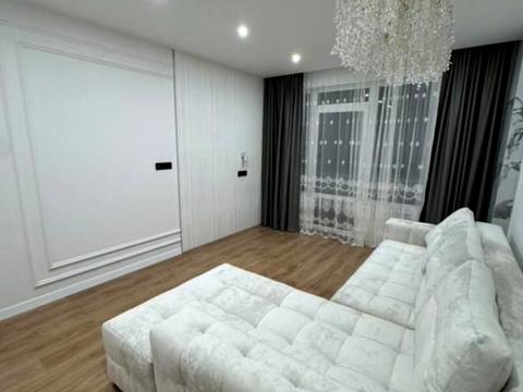 квартира за адресою Івана Величковського вул., 15