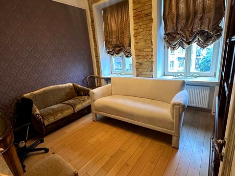 квартира за адресою Крутий узвіз, 5
