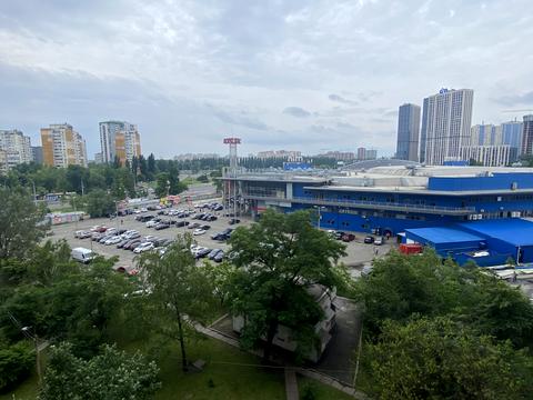 квартира по адресу Академика Глушкова просп., 19