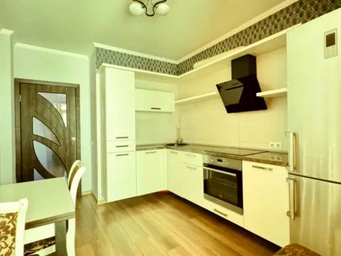 квартира за адресою Регенераторна вул., 4 к1-2