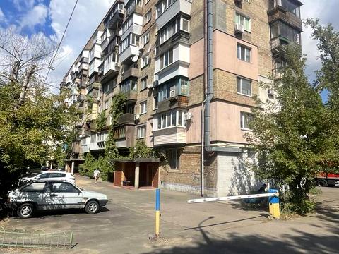 квартира за адресою Авіаконструктора Антонова вул., 43