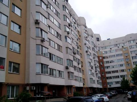 квартира за адресою Василя Симоненка вул., 4