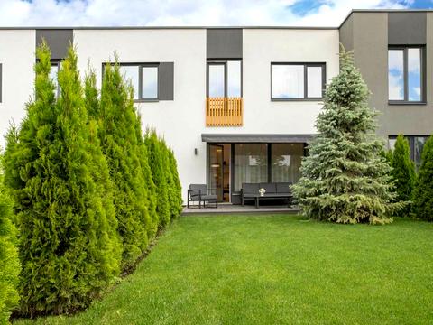 будинок за адресою Богдана Хмельницького вул.