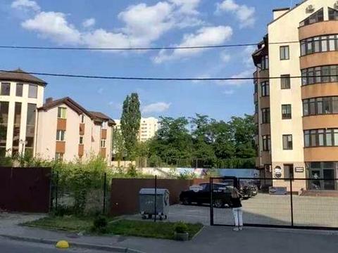 ділянка за адресою 
