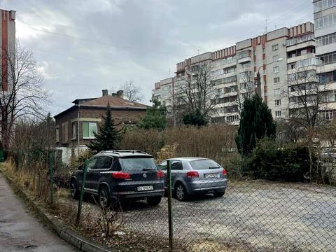 комерційна за адресою Львів, Варшавська вул., 78