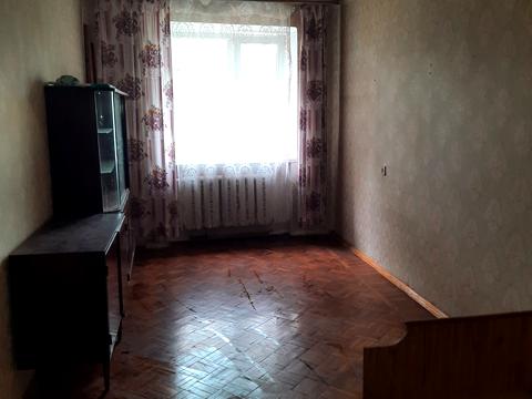 квартира за адресою Космонавтів вул., 6