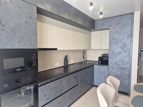 квартира за адресою Злуки просп., 45