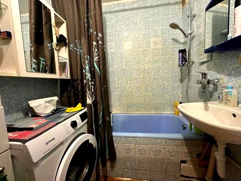 квартира за адресою Володимира Івасюка просп. (Героїв Сталінграду), 60